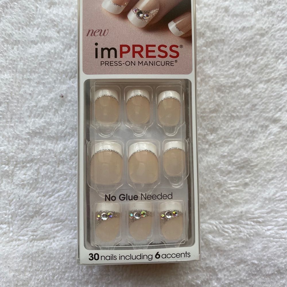 ImPress press on manicure